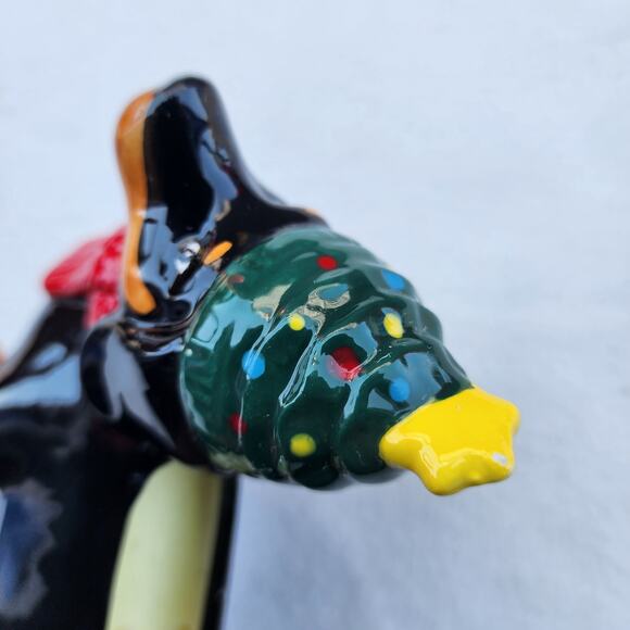 10" x 6" black daschung red scarf Xmas beanie Cesar dog whisperer - Picture 2 of 4